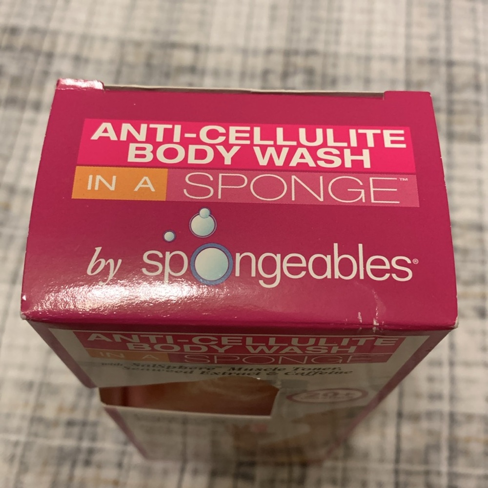 Spongeables anti-cellulite body wash in a sponge with roses and caffeine - Picture 3 of 3